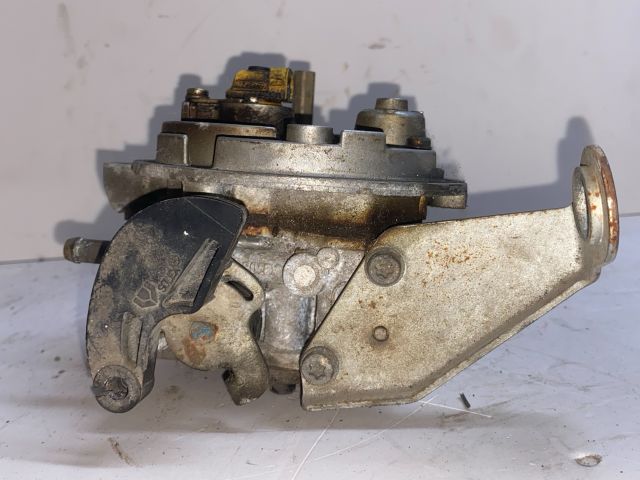 bontott RENAULT TWINGO I Központi Injektor