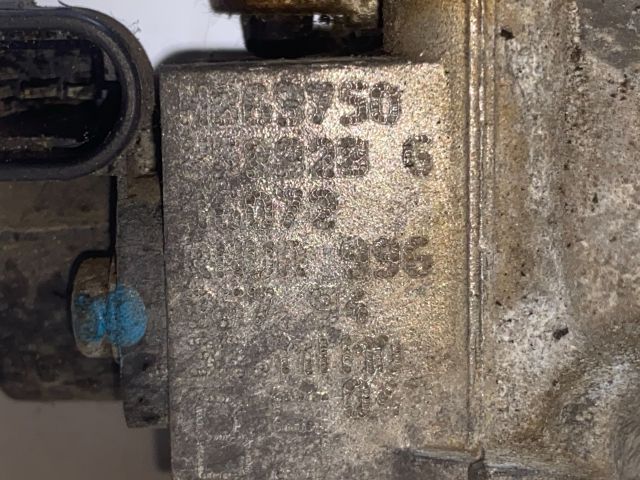 bontott RENAULT TWINGO I Központi Injektor