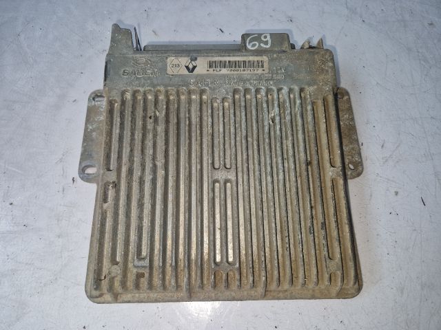 bontott RENAULT TWINGO I Motorvezérlő