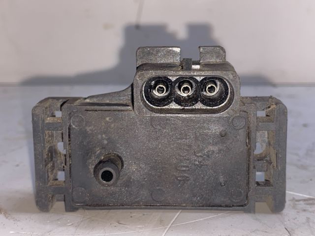 bontott RENAULT TWINGO I Szívócső Nyomásérzékelő