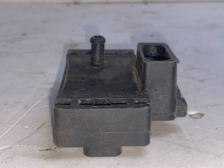 bontott RENAULT TWINGO I Szívócső Nyomásérzékelő