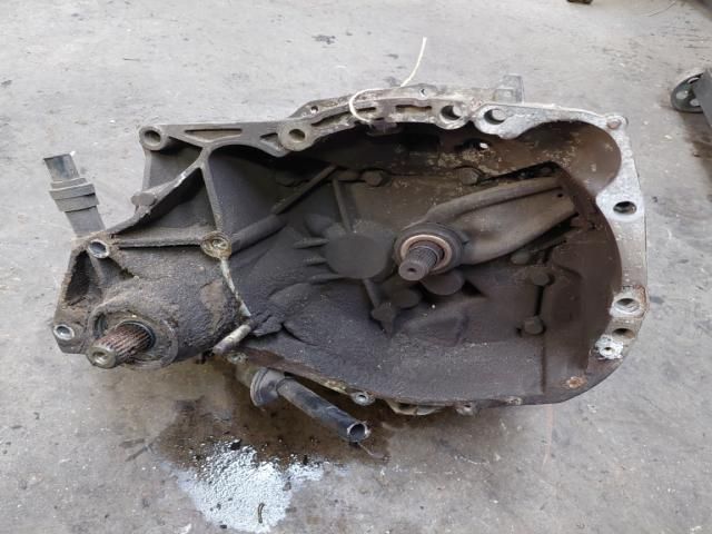 bontott RENAULT TWINGO I Váltó (Mechanikus)