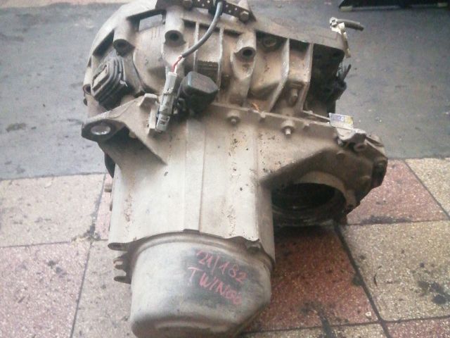 bontott RENAULT TWINGO I Váltó (Mechanikus)