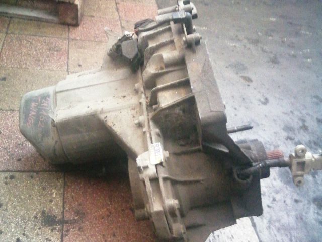 bontott RENAULT TWINGO I Váltó (Mechanikus)