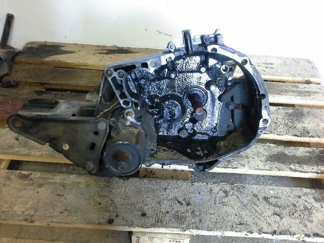 bontott RENAULT TWINGO I Váltó (Mechanikus)