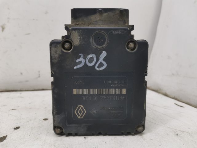 bontott RENAULT TWINGO I ABS Kocka