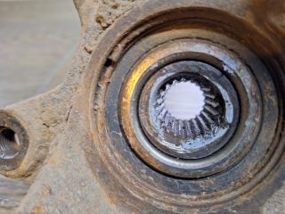 bontott RENAULT TWINGO I Bal első Csonkállvány Kerékaggyal