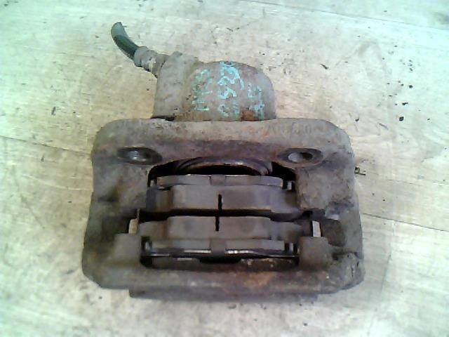 bontott RENAULT TWINGO I Bal első Féknyereg Munkahengerrel