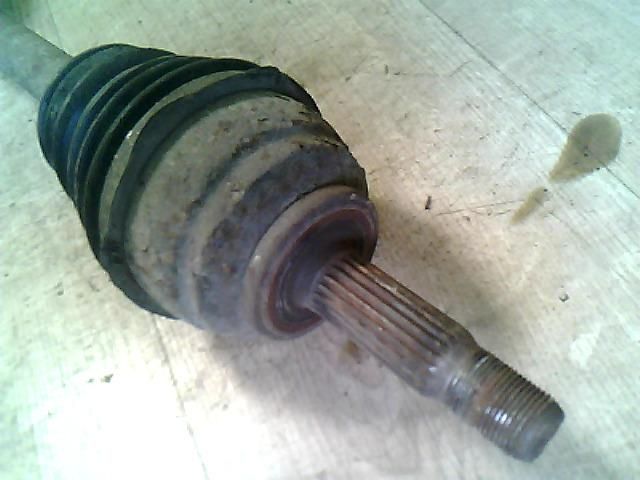 bontott RENAULT TWINGO I Bal Féltengely