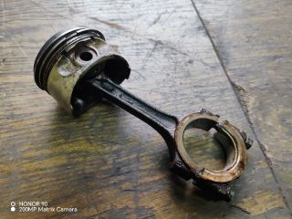 bontott RENAULT TWINGO I Dugattyú és Hajtókar