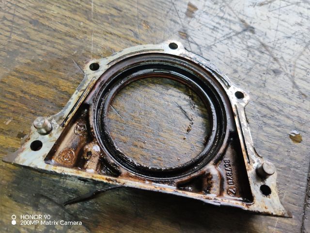 bontott RENAULT TWINGO I Első Főtengely Szimmeringház