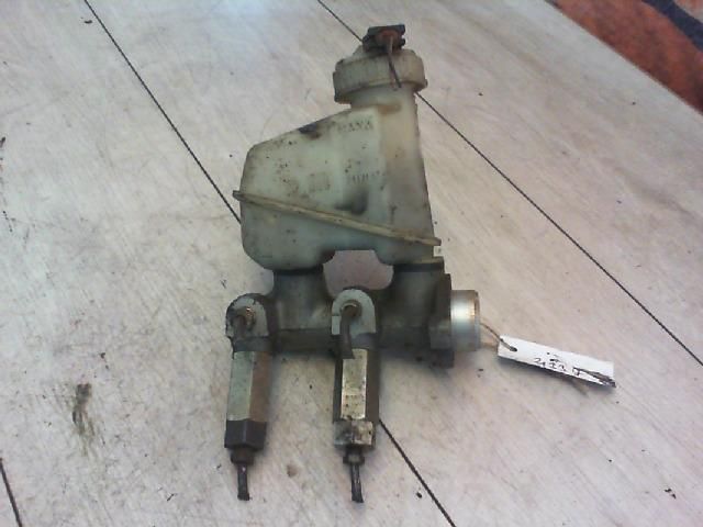 bontott RENAULT TWINGO I Főfékhenger