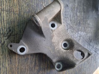 bontott RENAULT TWINGO I Generátor Tartó Bak