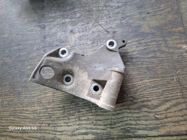 bontott RENAULT TWINGO I Generátor Tartó Bak