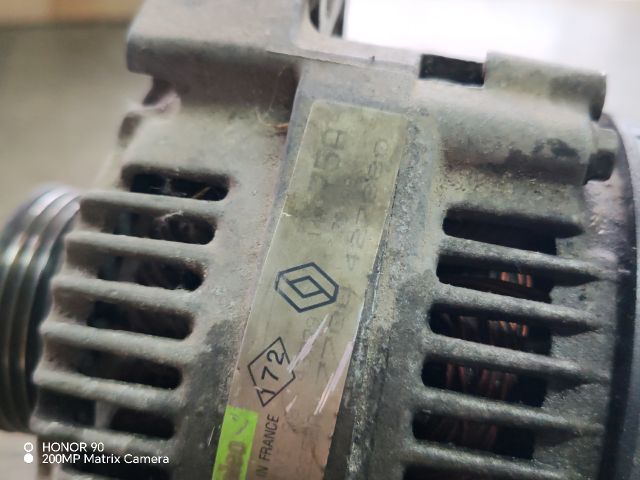 bontott RENAULT TWINGO I Generátor