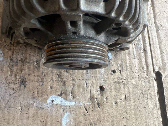 bontott RENAULT TWINGO I Generátor