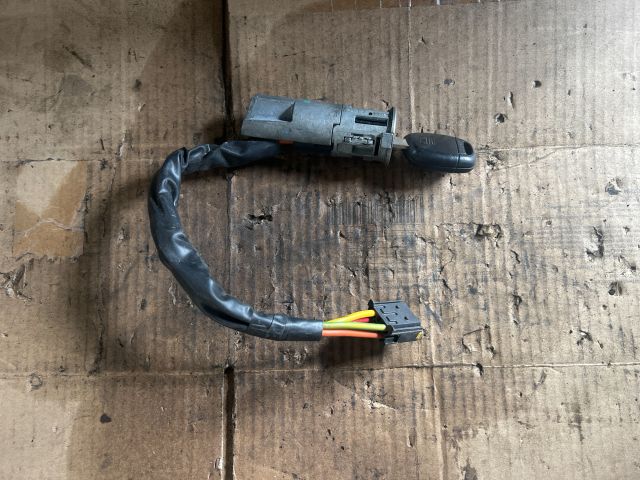 bontott RENAULT TWINGO I Gyújtáskapcsoló