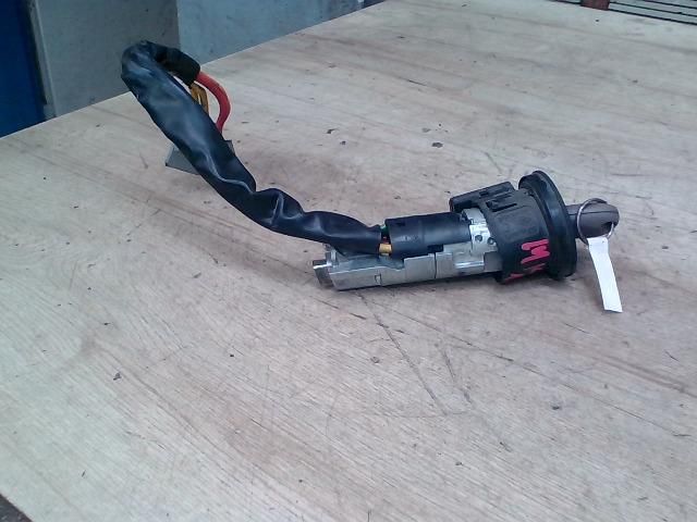 bontott RENAULT TWINGO I Gyújtáskapcsoló