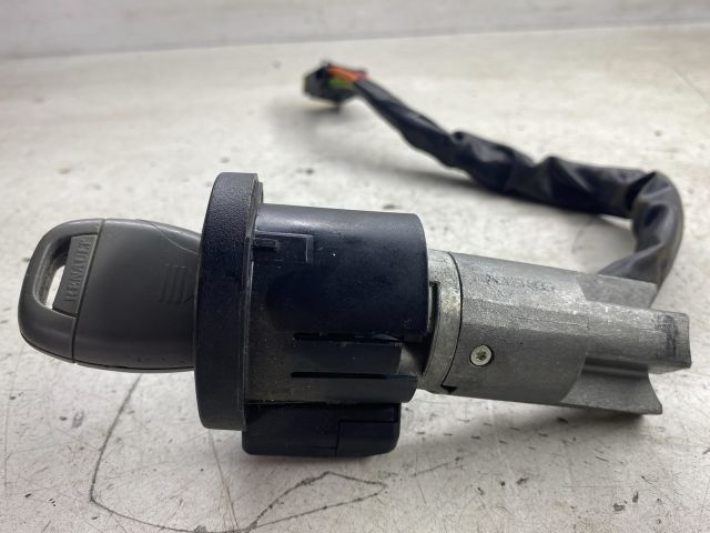 bontott RENAULT TWINGO I Gyújtáskapcsoló