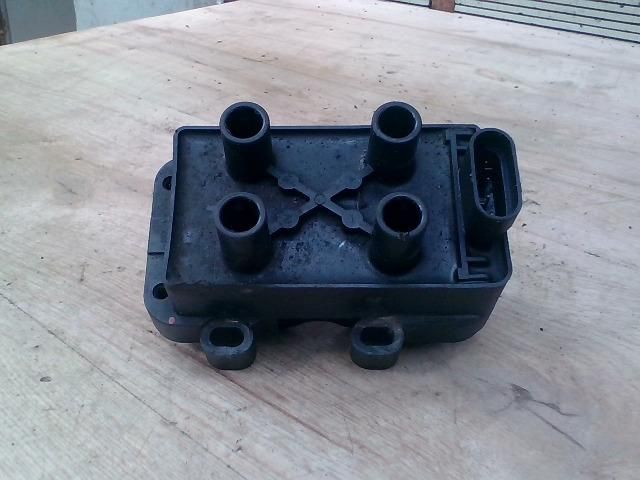 bontott RENAULT TWINGO I Gyújtótrafó