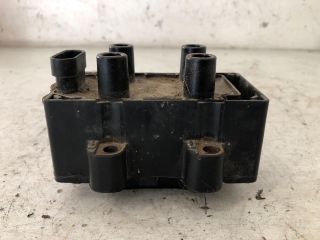 bontott RENAULT TWINGO I Gyújtótrafó