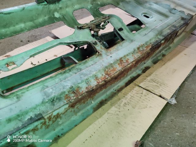 bontott RENAULT TWINGO I Homlokfal (Üres lemez)