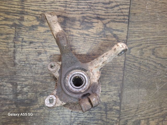 bontott RENAULT TWINGO I Jobb első Csonkállvány Kerékaggyal