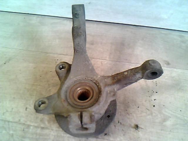 bontott RENAULT TWINGO I Jobb első Csonkállvány Kerékaggyal