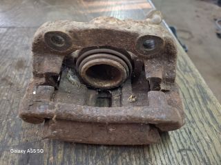 bontott RENAULT TWINGO I Jobb első Féknyereg Munkahengerrel