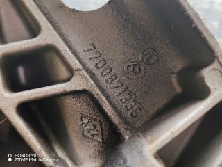 bontott RENAULT TWINGO I Motor Tartó Bak (Fém)