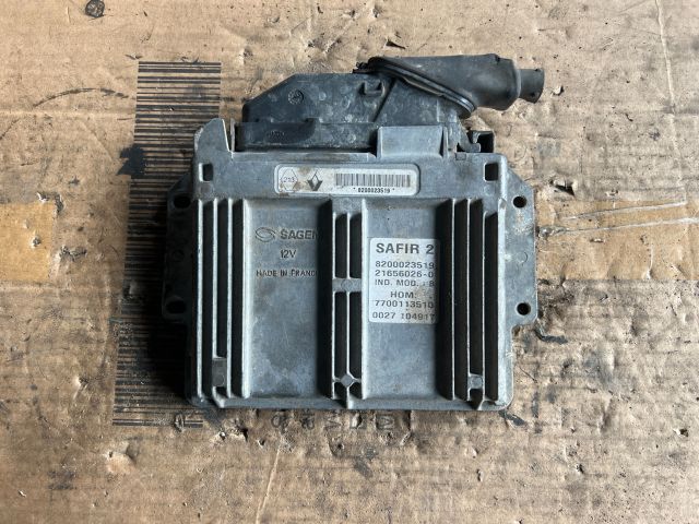 bontott RENAULT TWINGO I Motorvezérlő