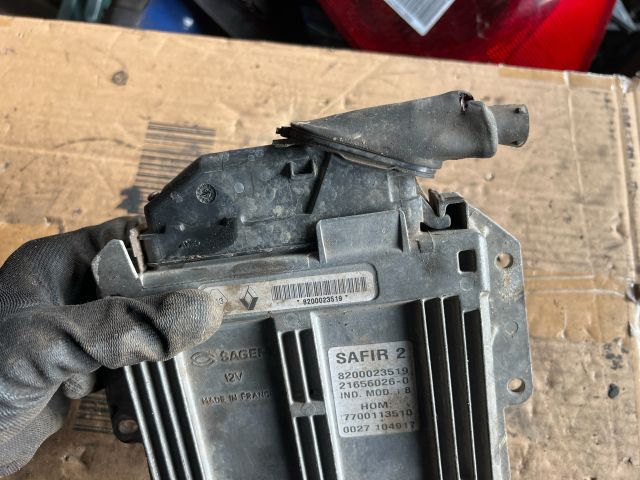 bontott RENAULT TWINGO I Motorvezérlő