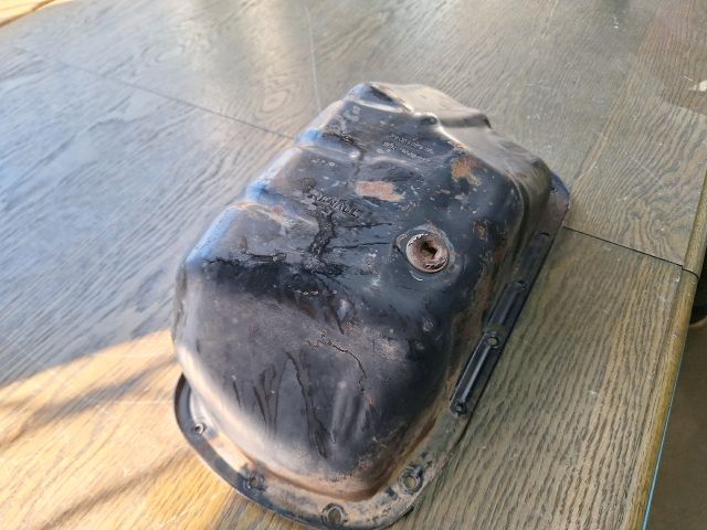 bontott RENAULT TWINGO I Olajteknő