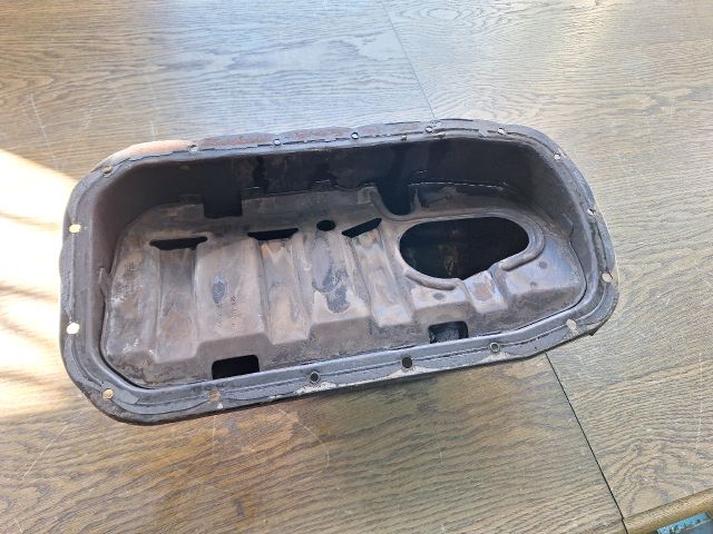 bontott RENAULT TWINGO I Olajteknő