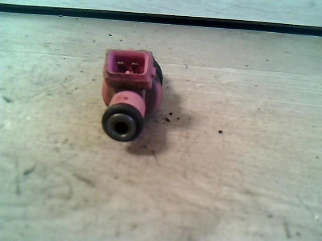 bontott RENAULT TWINGO I Porlasztó (1 db)