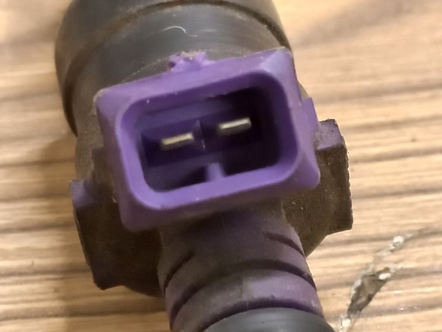 bontott RENAULT TWINGO I Porlasztó (1 db)