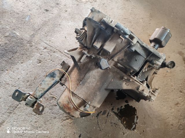 bontott RENAULT TWINGO I Váltó (Mechanikus)