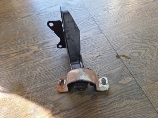 bontott RENAULT TWINGO I Váltó Tartó Bak (Pozíciófüggetlen)