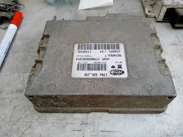 bontott RENAULT TWINGO I Motorvezérlő