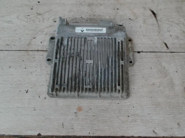 bontott RENAULT TWINGO I Motorvezérlő