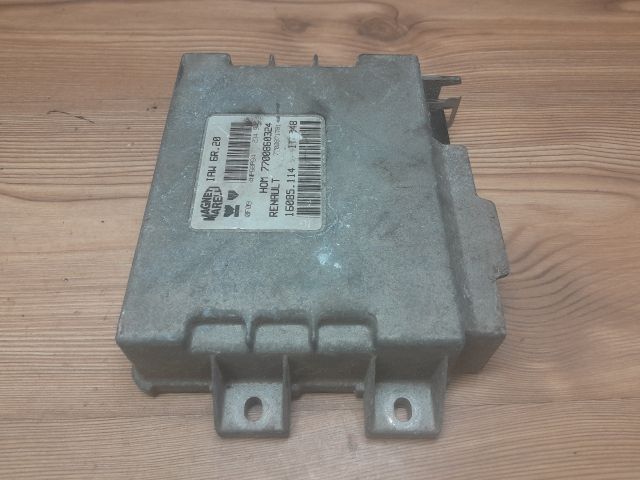 bontott RENAULT TWINGO I Motorvezérlő