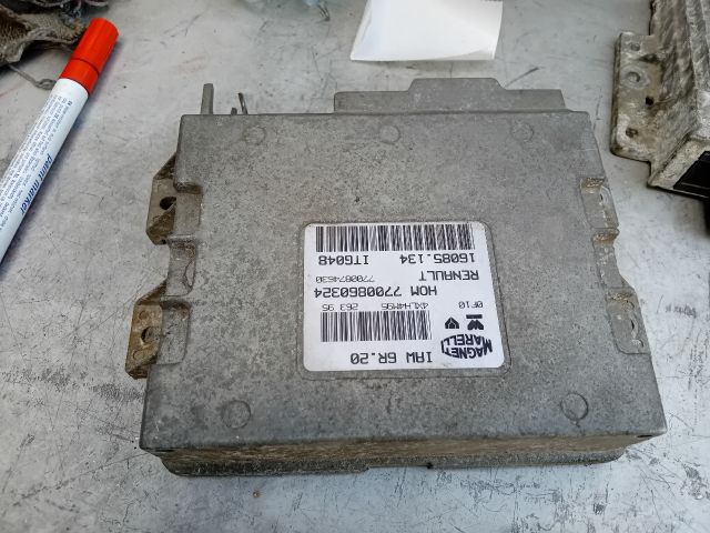 bontott RENAULT TWINGO I Motorvezérlő