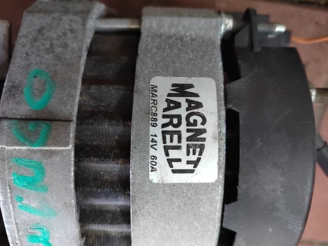 bontott RENAULT TWINGO I Generátor