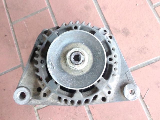 bontott RENAULT TWINGO I Generátor