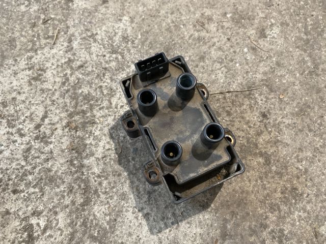 bontott RENAULT TWINGO I Gyújtáselosztó