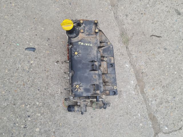 bontott RENAULT TWINGO I Hengerfej