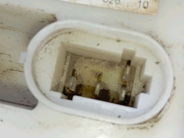 bontott RENAULT TWINGO I Üzemanyag Szivattyú