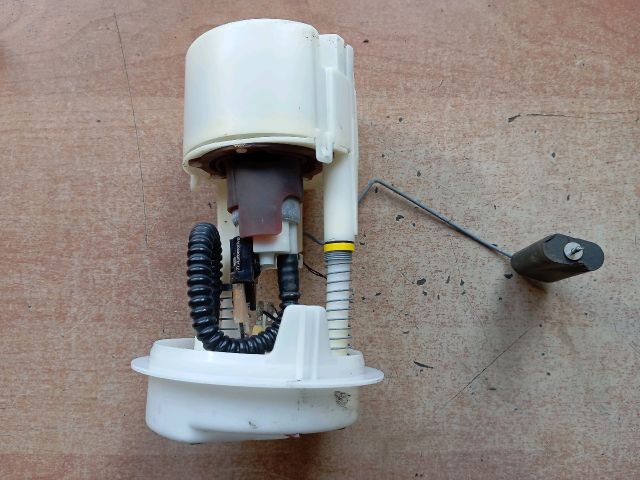 bontott RENAULT TWINGO I Üzemanyag Szivattyú