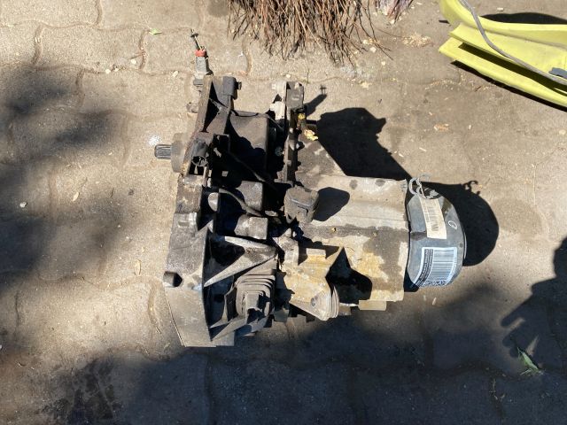 bontott RENAULT TWINGO I Váltó (Mechanikus)