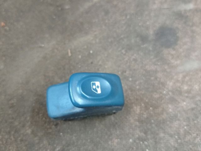 bontott RENAULT TWINGO I Ablakemelő Kapcsoló (Pozíciófüggetlen)